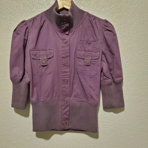 💚5/$25 A’GACI Purple Cropped Short Puff Sleeve Cropped Jacket Size Small - Picture 3 of 5